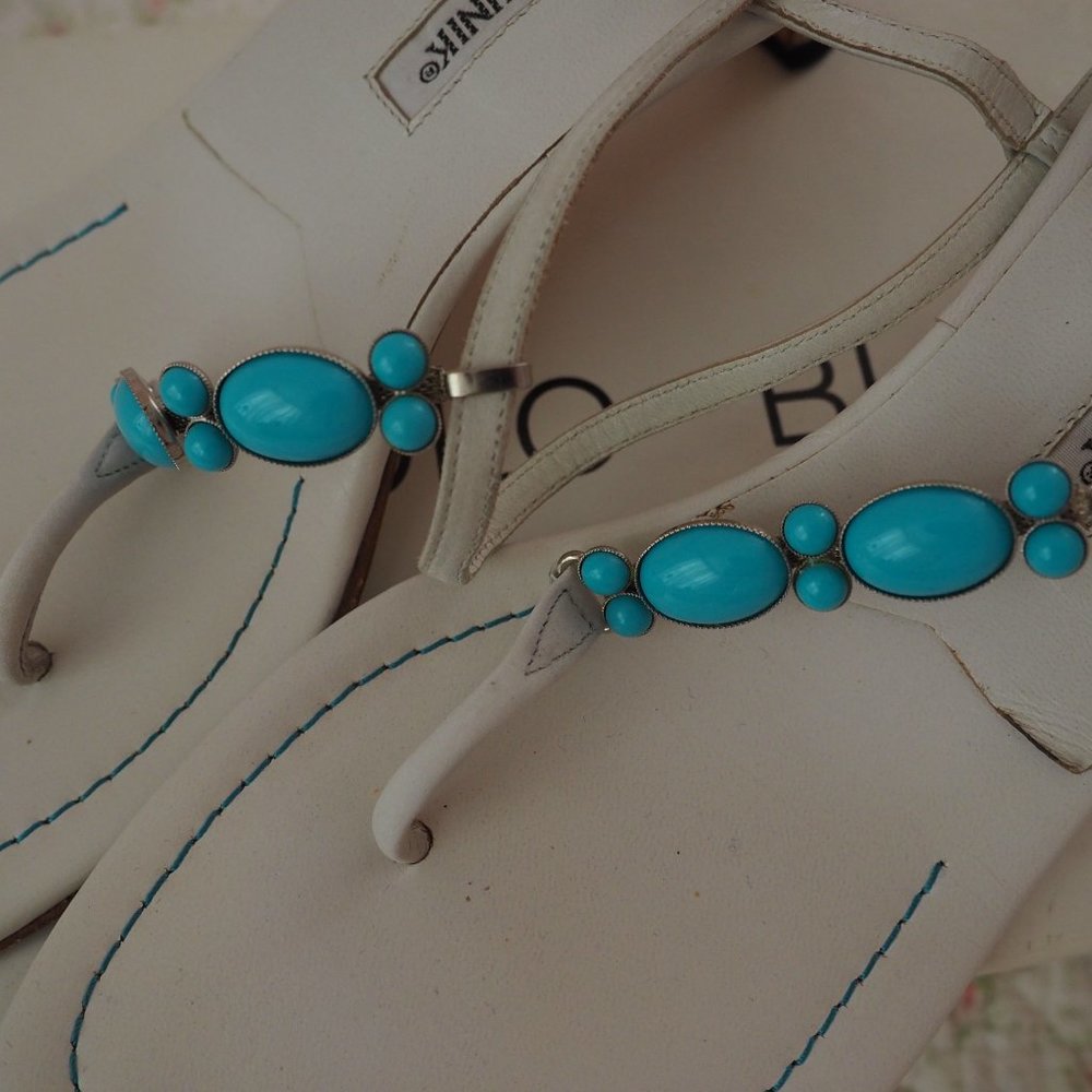 Authentic Manolo Blahnik White Strappy Turquoise Stone Detail Heels Size 40 - Picture 2 of 6